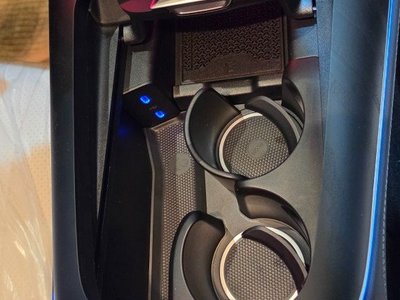 MERCEDES-BENZ E-CLASS - 10