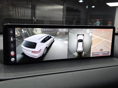 2020 Genesis GV80 thumbnail 15