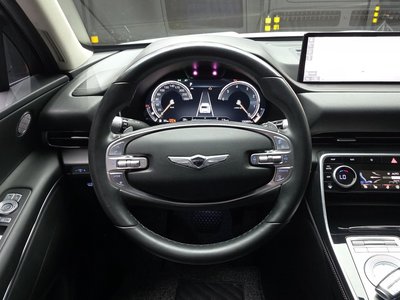 2020 Genesis GV80 thumbnail 13