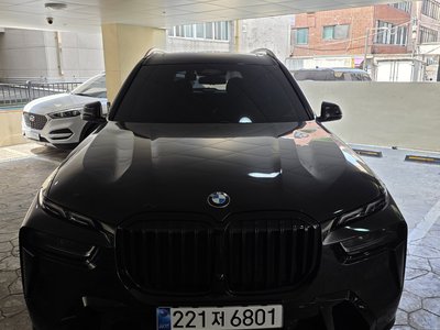 BMW X7 - 1