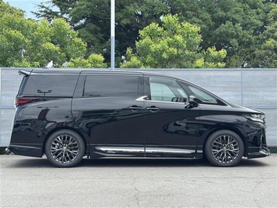 2025 Toyota VELLFIRE thumbnail 38