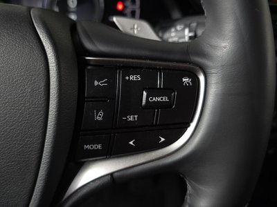2025 Lexus ES — миниатюра 21