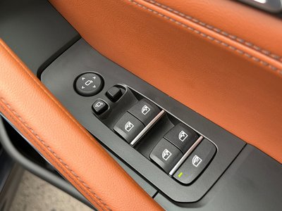 2025 BMW X6 — миниатюра 16