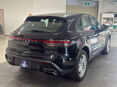 2022 Porsche MACAN thumbnail 12