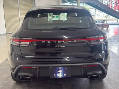 صورة 8 لـ 2022 Porsche MACAN