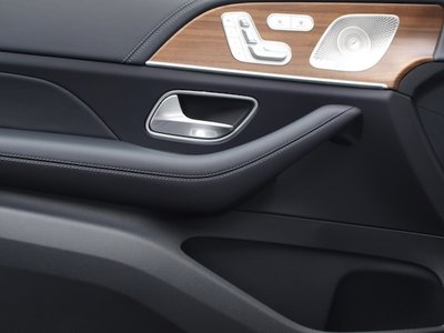 2026 Mercedes-BENZ GLE 照片 7