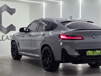 2025 BMW X4 M 照片 2