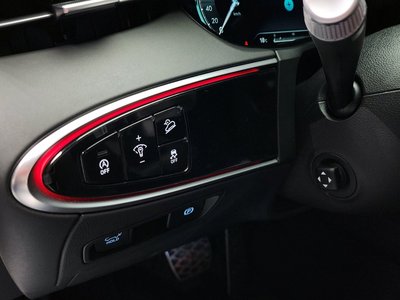 صورة مصغرة 17 لـ 2023 Genesis GV70