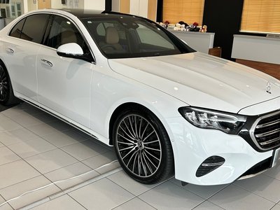MERCEDES-BENZ E-CLASS - 4