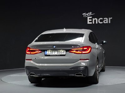 2022 BMW 6 SERIES GT — фото 3