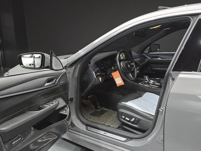2022 BMW 6 SERIES GT — миниатюра 13