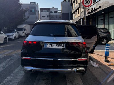 MERCEDES-BENZ GLS - 2