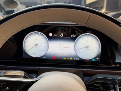 MERCEDES-BENZ GLS - 9