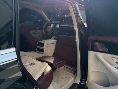 MERCEDES-BENZ GLS - 4