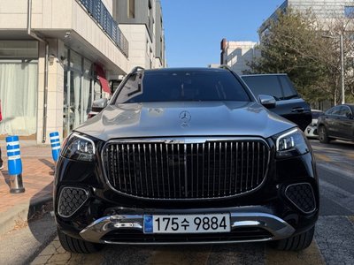 MERCEDES-BENZ GLS - 1