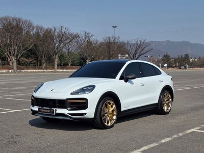 PORSCHE CAYENNE - 1