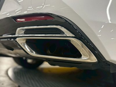 صورة مصغرة 16 لـ 2023 Lexus LC