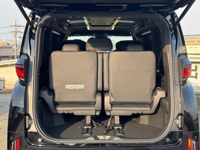 صورة مصغرة 76 لـ 2025 Toyota VELLFIRE