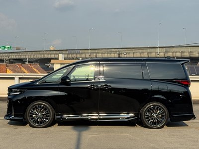 صورة مصغرة 20 لـ 2025 Toyota VELLFIRE