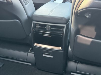 صورة مصغرة 72 لـ 2025 Toyota VELLFIRE