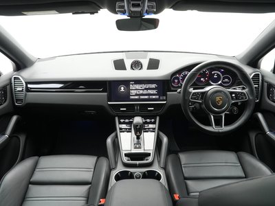 PORSCHE CAYENNE - 5