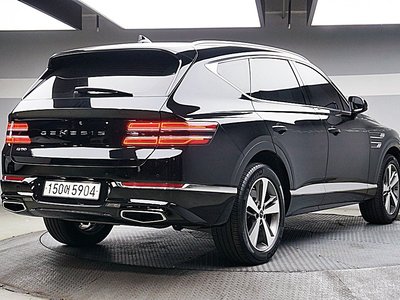 صورة 2 لـ 2023 Genesis GV80