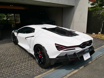 LAMBORGHINI REVUELTO - 9