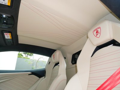 صورة مصغرة 32 لـ 2025 Lamborghini REVUELTO