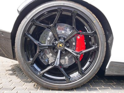 صورة مصغرة 52 لـ 2025 Lamborghini REVUELTO