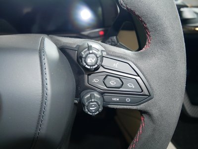 صورة مصغرة 41 لـ 2025 Lamborghini REVUELTO