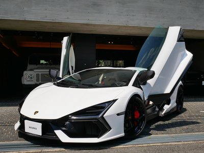 LAMBORGHINI REVUELTO - 1