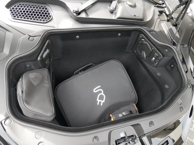 صورة مصغرة 48 لـ 2025 Lamborghini REVUELTO