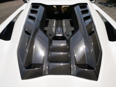 صورة مصغرة 22 لـ 2025 Lamborghini REVUELTO