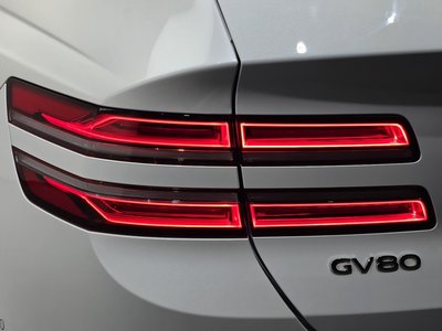 GENESIS GV80 - 10