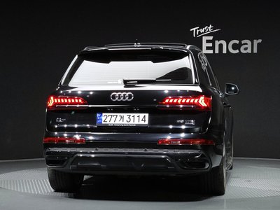 AUDI Q7 - 3