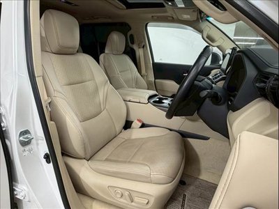 TOYOTA LAND CRUISER 300 - 5