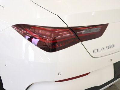 MERCEDES-BENZ CLA - 9