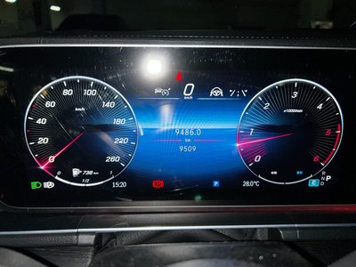 2025 Mercedes-BENZ GLE — миниатюра 14