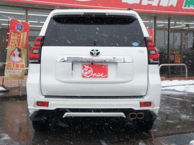 TOYOTA LAND CRUISER PRADO - 3