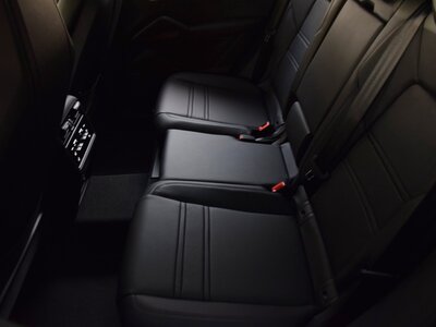 PORSCHE CAYENNE COUPE - 7