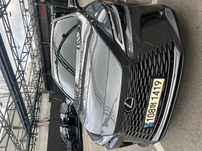 صورة 2 لـ 2023 Lexus RX