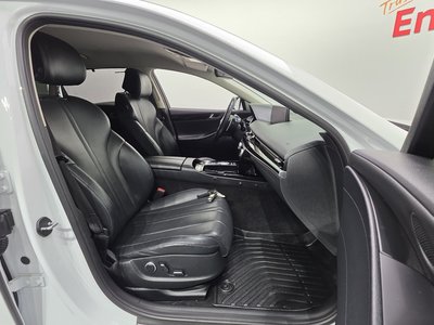 GENESIS G80 (RG3) - 10