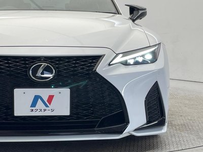 2022 Lexus IS thumbnail 31