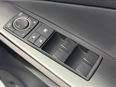 2022 Lexus IS thumbnail 45