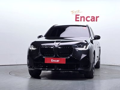 2025 BMW X3 照片 2