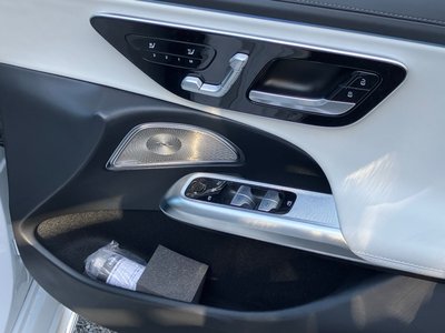 MERCEDES-BENZ E-CLASS WAGON - 8