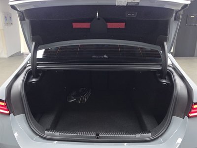 صورة مصغرة 20 لـ 2024 BMW 5 SERIES