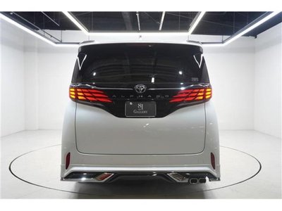 TOYOTA ALPHARD - 6