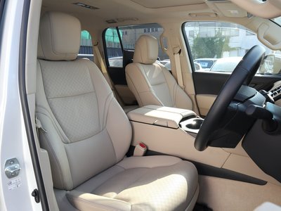2025 Toyota LAND CRUISER 300 — миниатюра 13