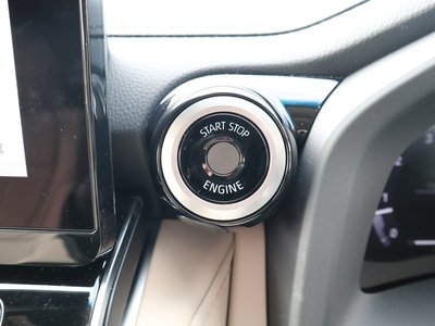 2025 Toyota LAND CRUISER 300 — миниатюра 46
